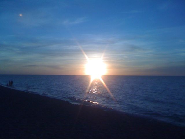 UN MARAVILLOSO ATARDECER DE DESPEDIDA